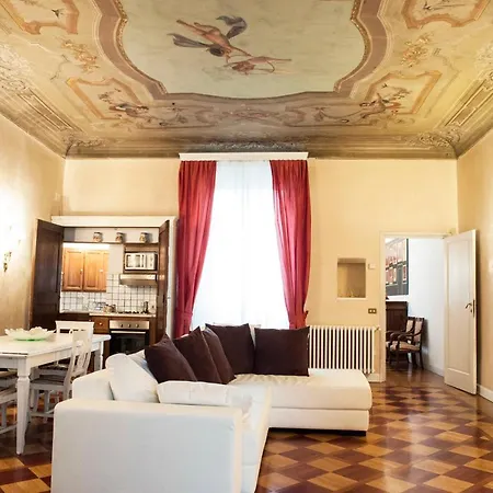 Luxury Flat In Centre *