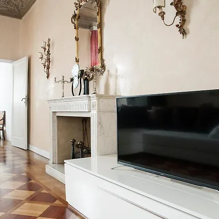 Luxury Flat In Centre Florence