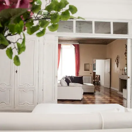 Apartment Luxury Flat In Centre Florence